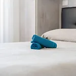 Sera Suite